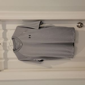 Under Armour grey tech tee. Size men medium.  Never worn